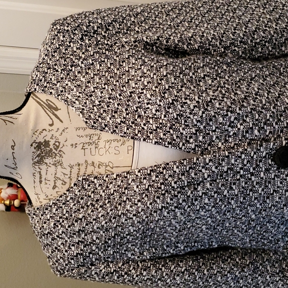 NICE jacket - Picture 2 of 8